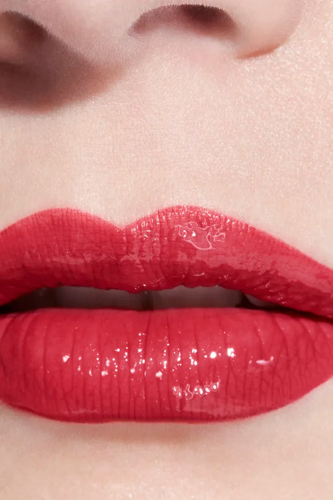Gloss Dual CHANEL 122- Le Rouge Duo Ultra Tenue Gloss